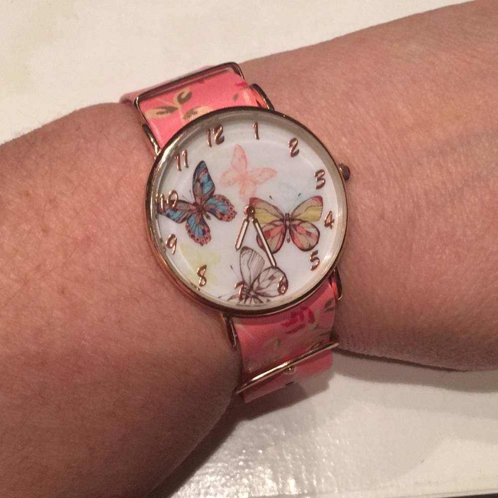 🎈SALE🎈⌚️#4.BUTTERFLY WATCH⌚️